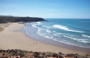атлантического побережья Марокко много отличных пляжей-700x453